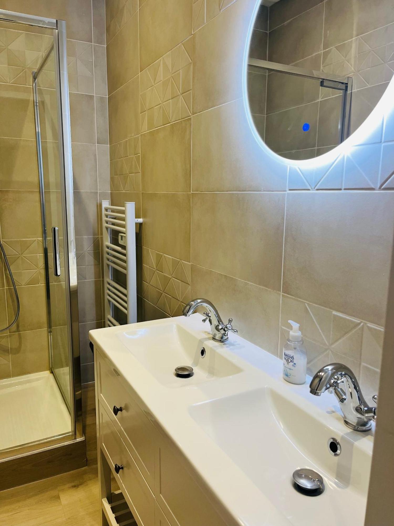 Logements 6 Pers A 15 Minutes D Angers Corne Luaran gambar